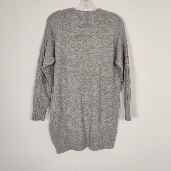 REFKA Women's Sweater Size M Gray Cable Knit Casual Modest Comfy Warm Outerwear - Picture 3 of 6